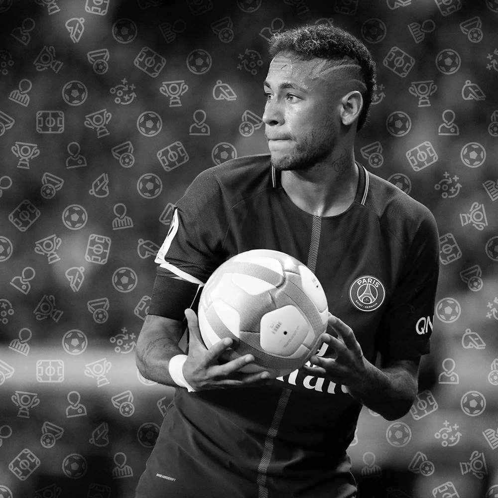 毫不亚于任 毫不亚于任